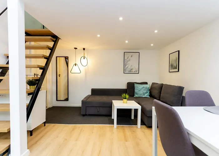 Stylish Westend Apartament *